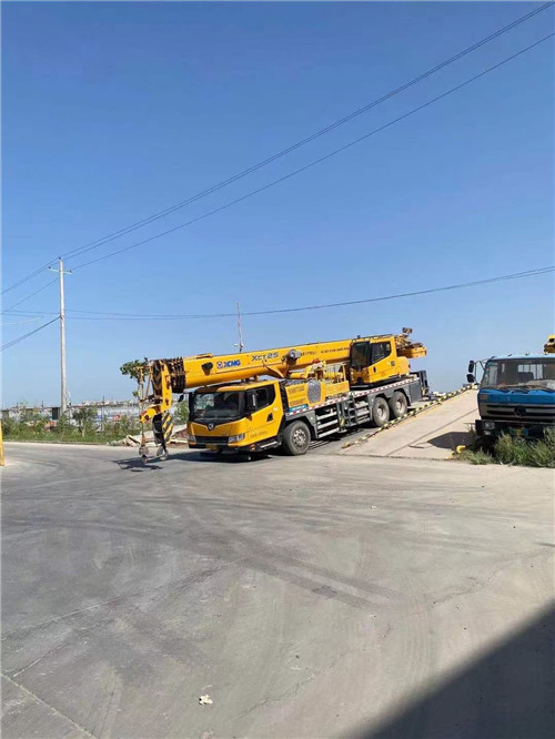 大方县吊车作业时，可能会产生哪些额外收费项目？