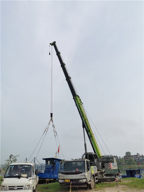 大方县桥梁建设吊装案例